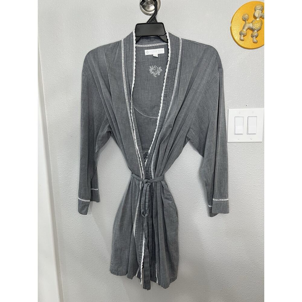 Eileen West Wrap Robe Gray Womens Size L/XL Lace Trim pockets Cotton Belt Kimono